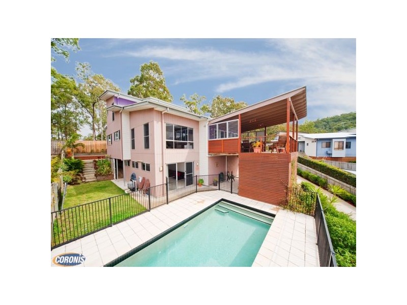 37 Valley Place, Upper Kedron QLD 4055