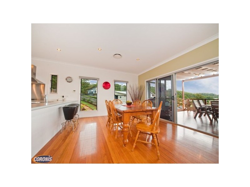 37 Valley Place, Upper Kedron QLD 4055