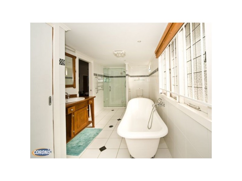 98 Grange Road, Grange QLD 4051