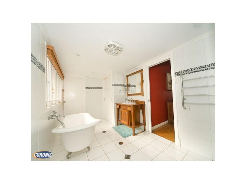 98 Grange Road, Grange QLD 4051