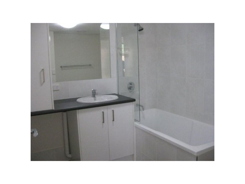 2/15 Crana Street, Gaythorne QLD 4051