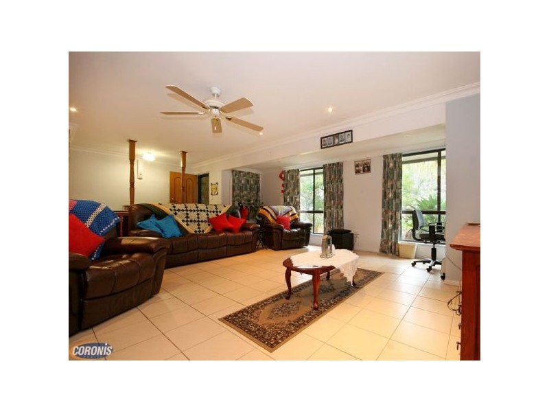27 Hammond Road, Caboolture QLD 4510