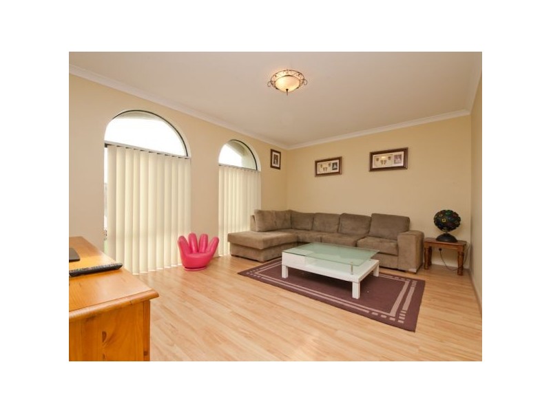 12 Osprey Place, Taigum QLD 4018