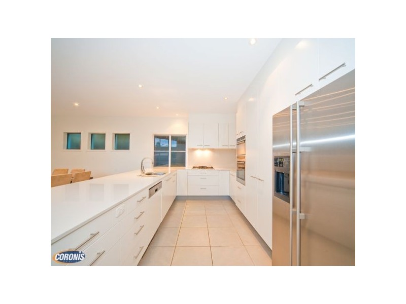 7 Rule Street, Hendra QLD 4011