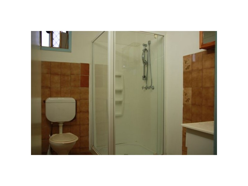 7 Wolseley Street, Woolloongabba QLD 4102