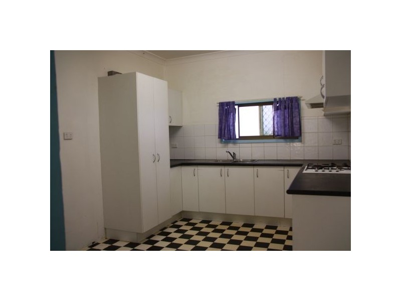 7 Wolseley Street, Woolloongabba QLD 4102