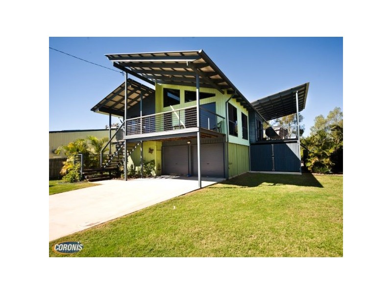 5 St Smith Road, Beachmere QLD 4510