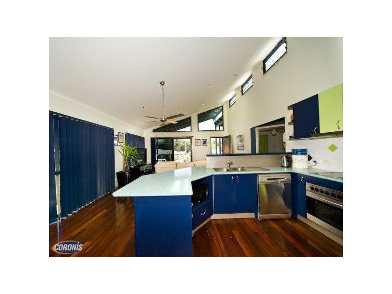 5 St Smith Road, Beachmere QLD 4510