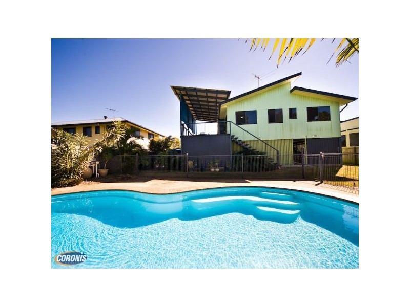 5 St Smith Road, Beachmere QLD 4510