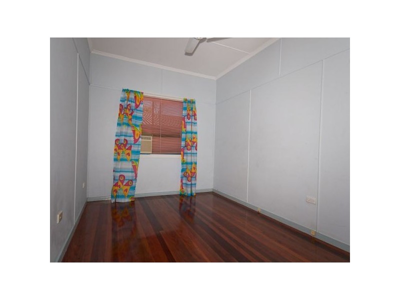 60 Moore Street, Morningside QLD 4170