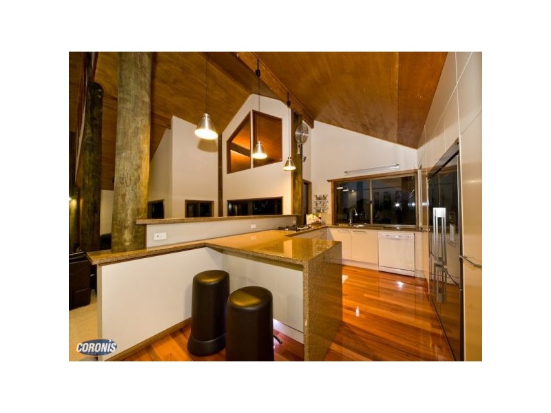 Arana Hills QLD 4054