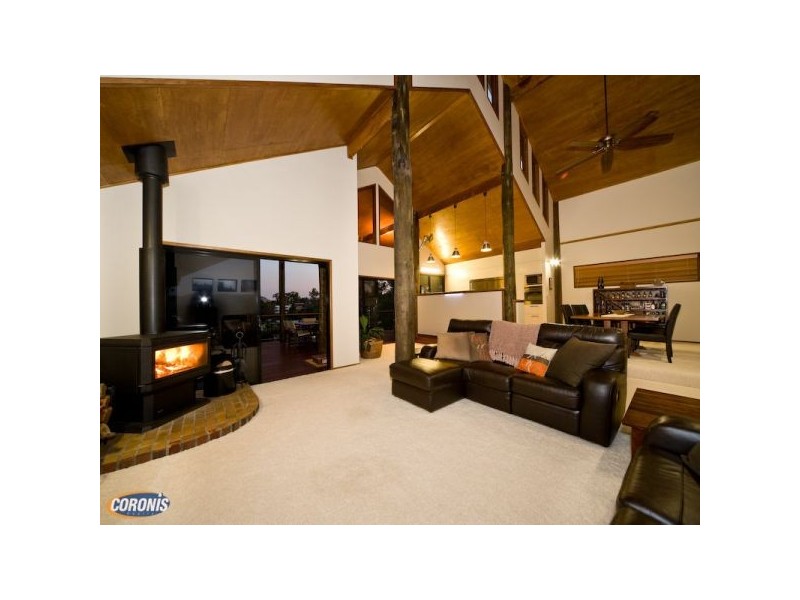 Arana Hills QLD 4054