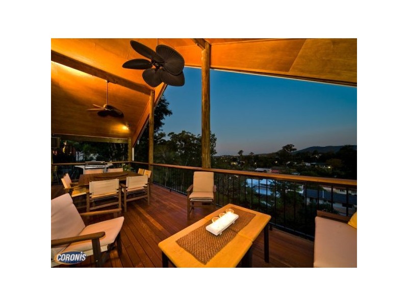 Arana Hills QLD 4054