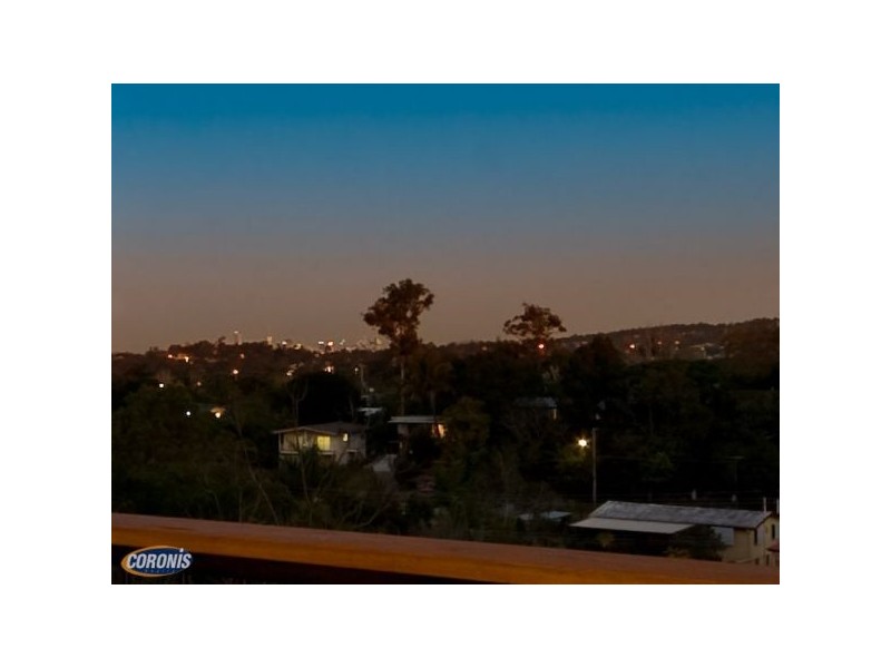 Arana Hills QLD 4054