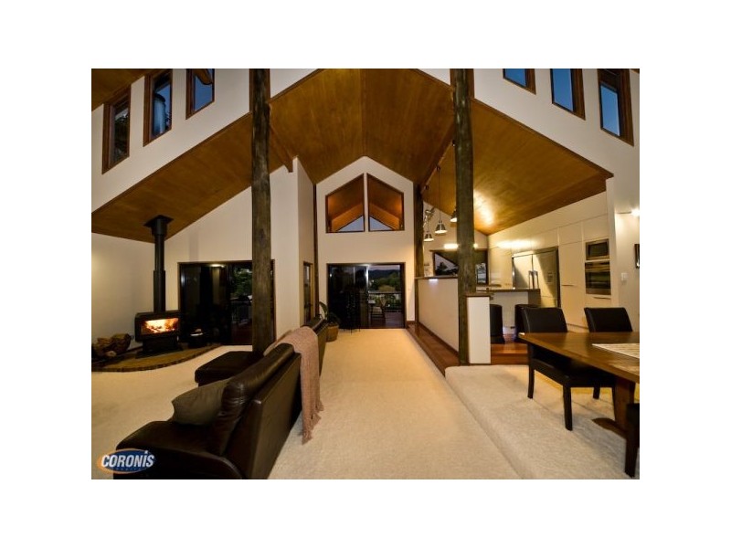 Arana Hills QLD 4054