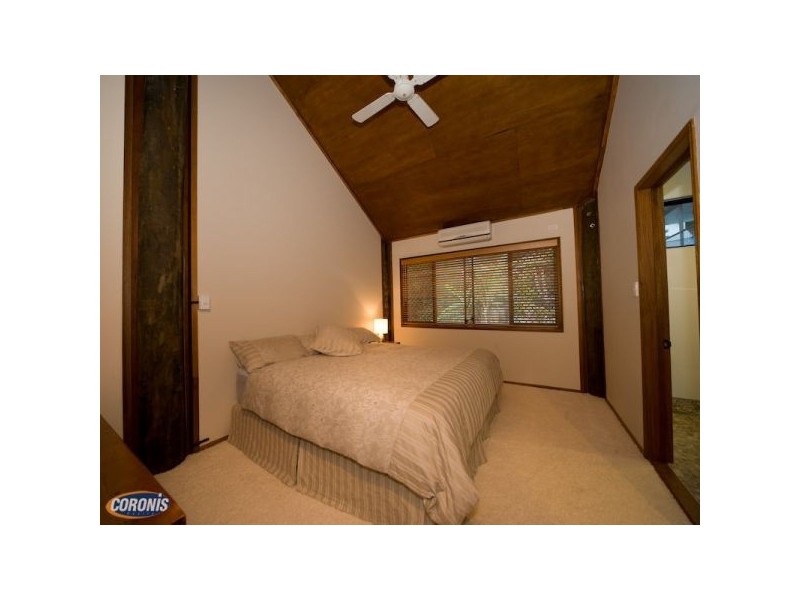 Arana Hills QLD 4054