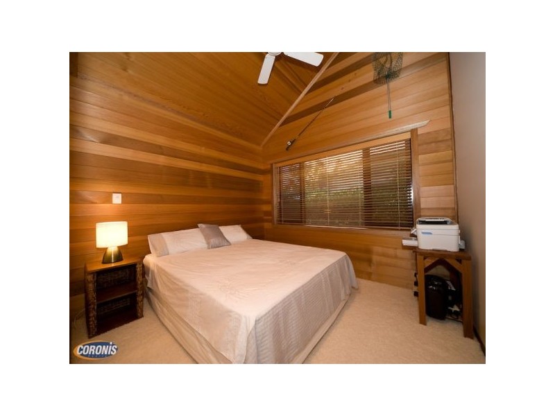 Arana Hills QLD 4054