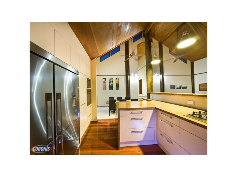 Arana Hills QLD 4054