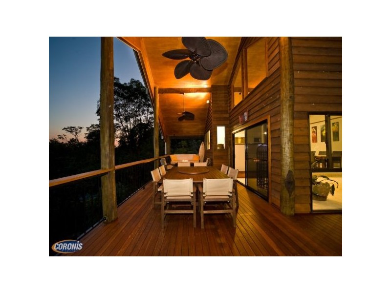 Arana Hills QLD 4054