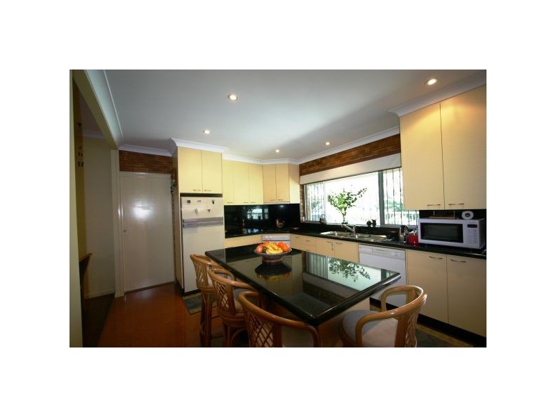 19 Bay Street, Kedron QLD 4031