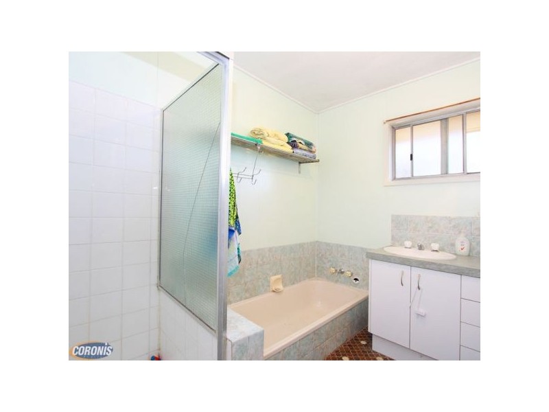 Eatons Hill QLD 4037