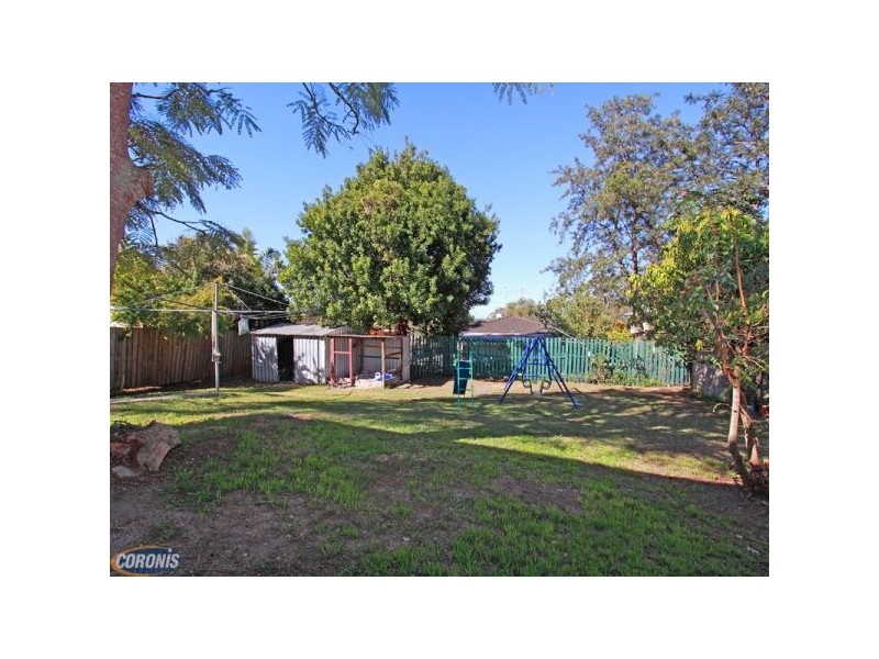 Eatons Hill QLD 4037