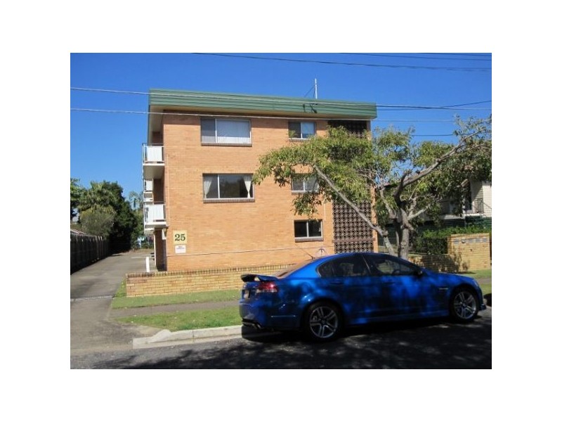 1/25 Ellis Street, Greenslopes QLD 4120
