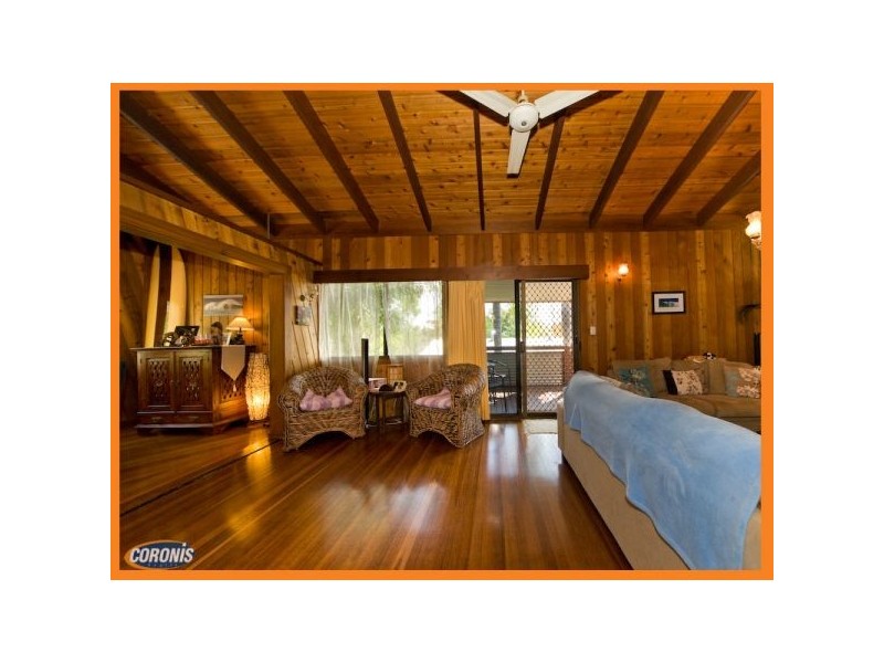 95 Nursery Road, Holland Park West QLD 4121