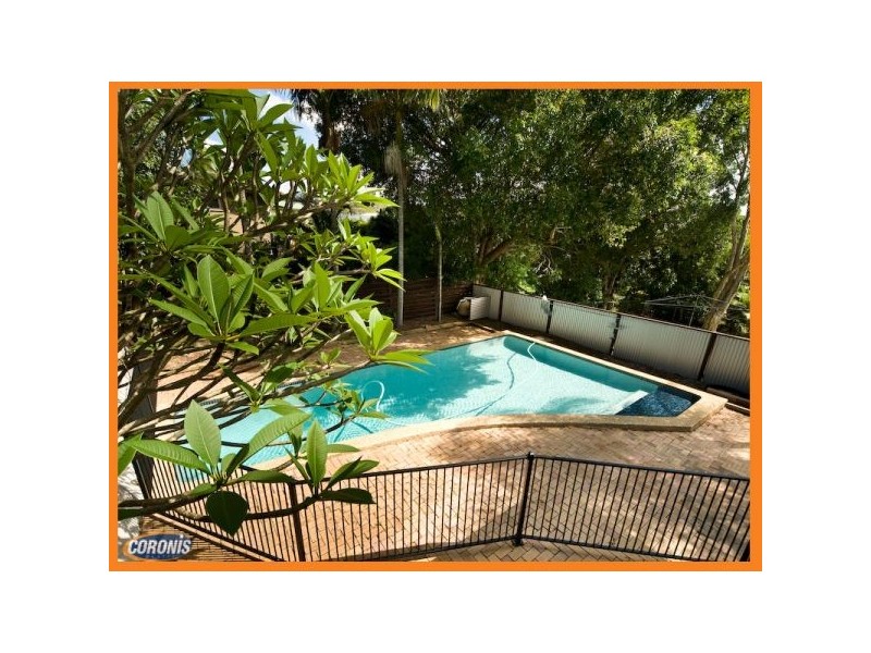 95 Nursery Road, Holland Park West QLD 4121