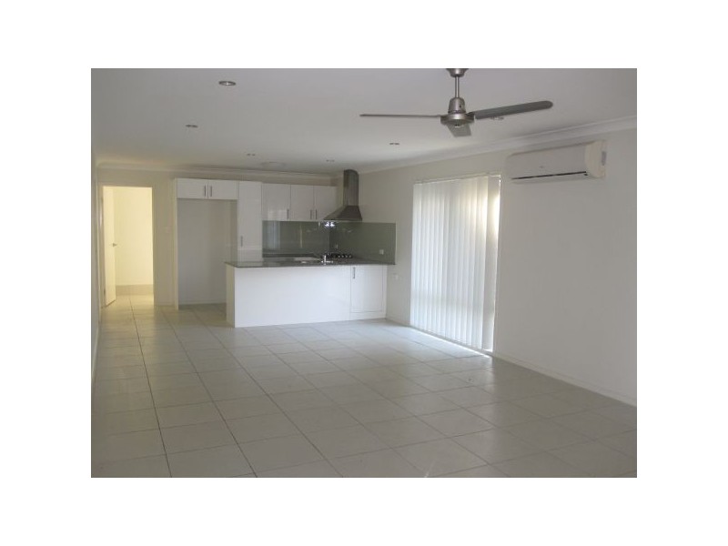 18 Lawrie Court, Caboolture QLD 4510