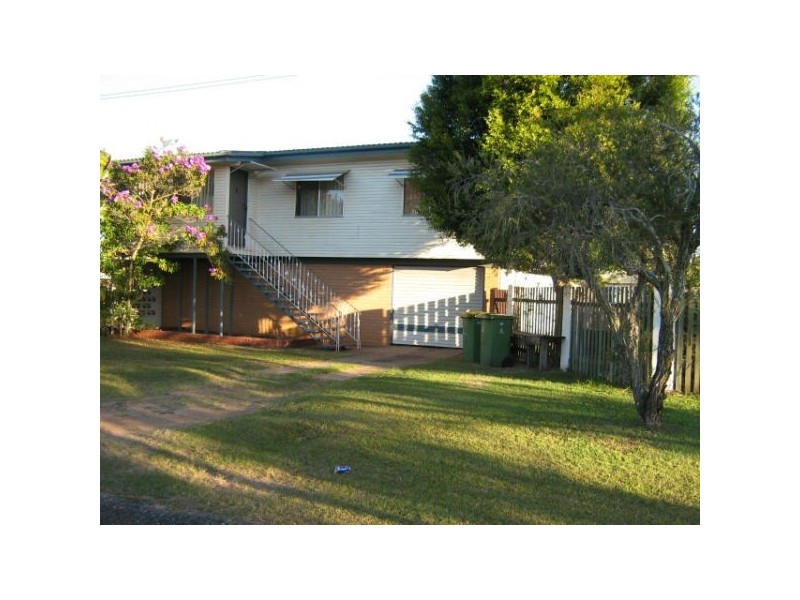 33  Somerset St, Kallangur QLD 4503