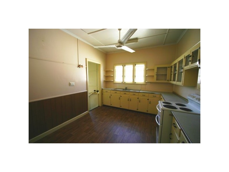 18 Gamelin Crescent, Stafford QLD 4053