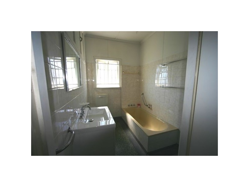 18 Gamelin Crescent, Stafford QLD 4053