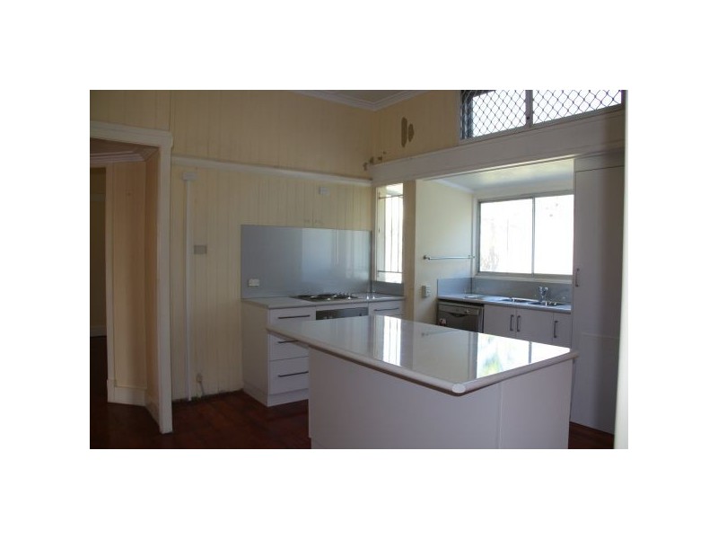 15 Ovendean Street, Yeronga QLD 4104