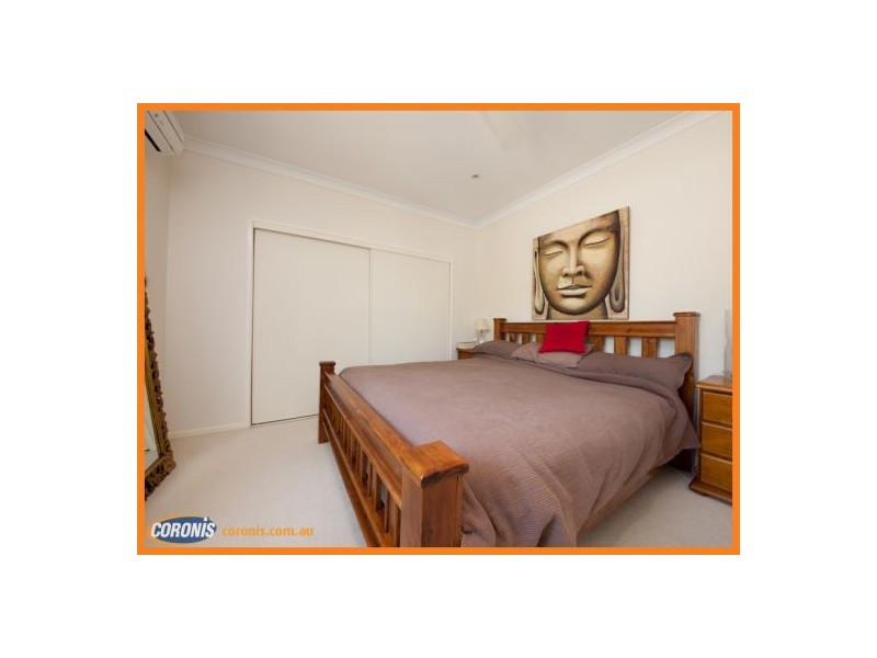 79 Laura Street, Tarragindi QLD 4121