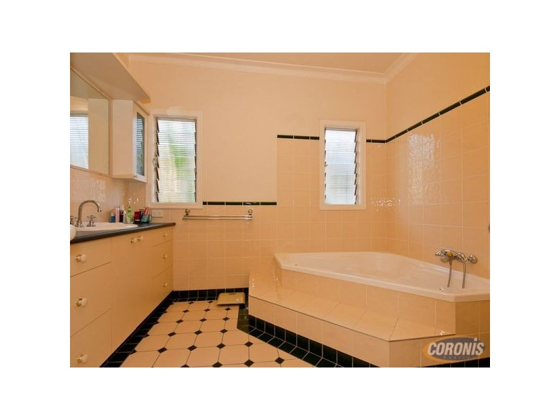 Red Hill QLD 4059