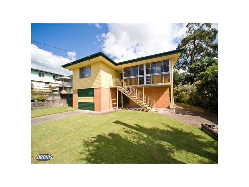 Arana Hills QLD 4054