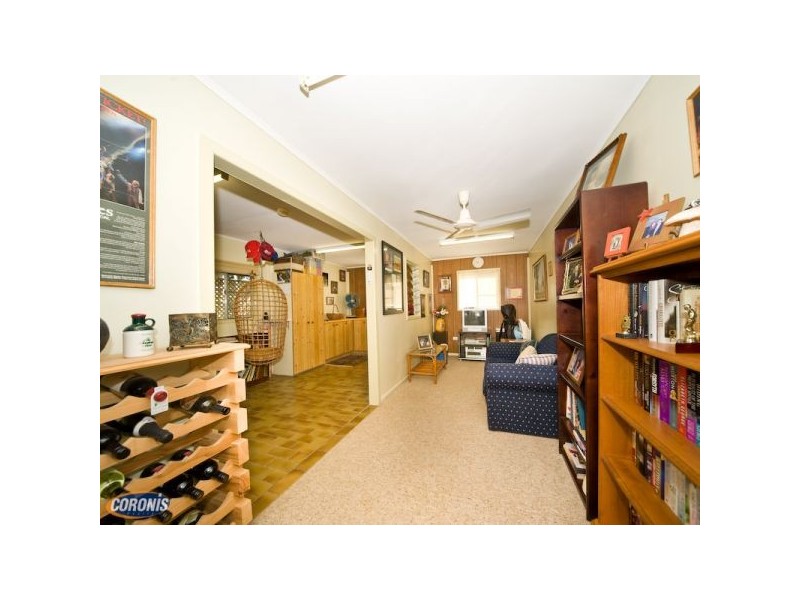 Arana Hills QLD 4054