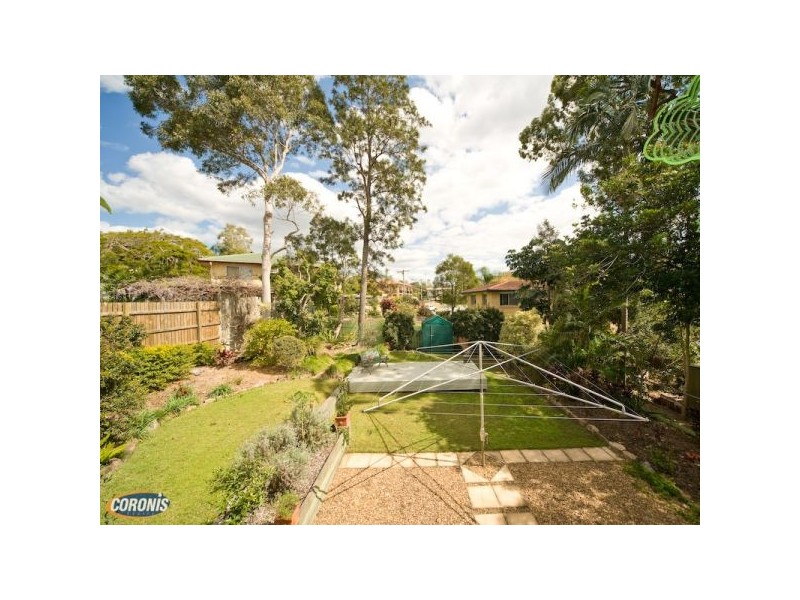 Arana Hills QLD 4054