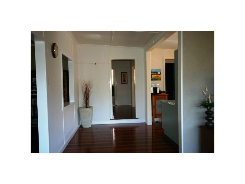 31   Dunne Street, Brighton QLD 4017