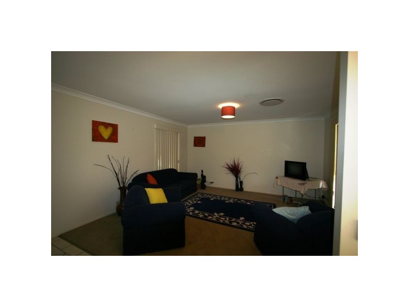 24 Thomas Street, Upper Kedron QLD 4055