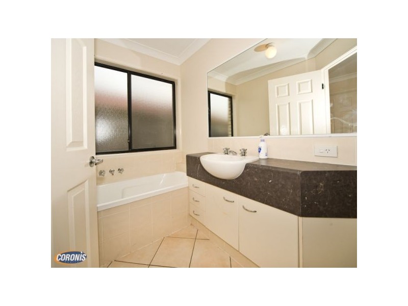 Meadowbrook QLD 4131