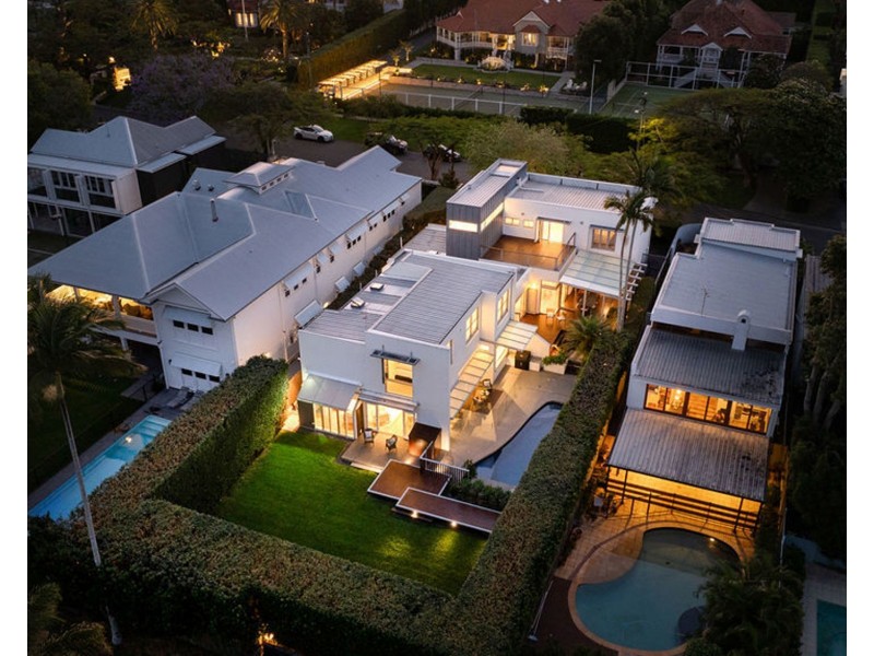 35 Sutherland Avenue, Ascot QLD 4007