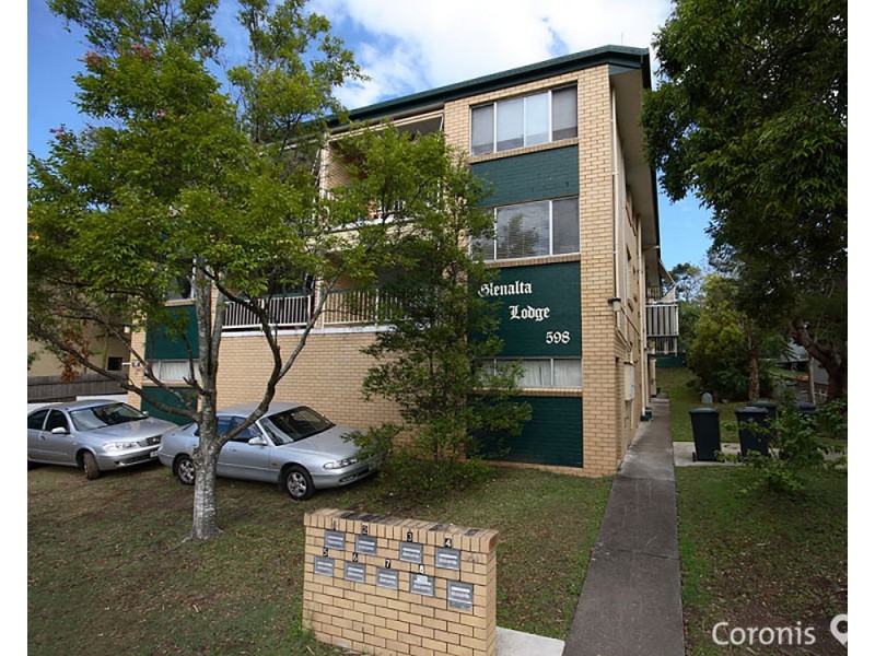 2/598 South Pine Road, Everton Park QLD 4053