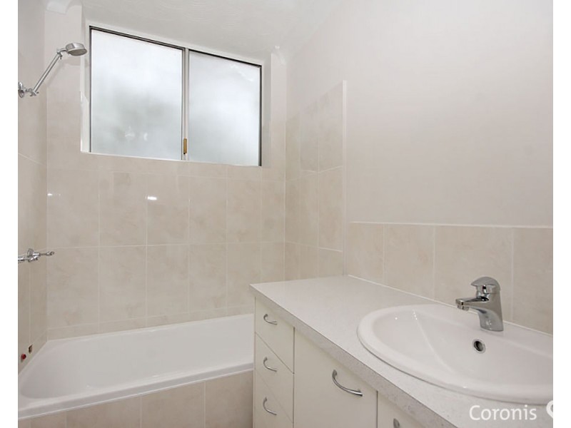 2/598 South Pine Road, Everton Park QLD 4053