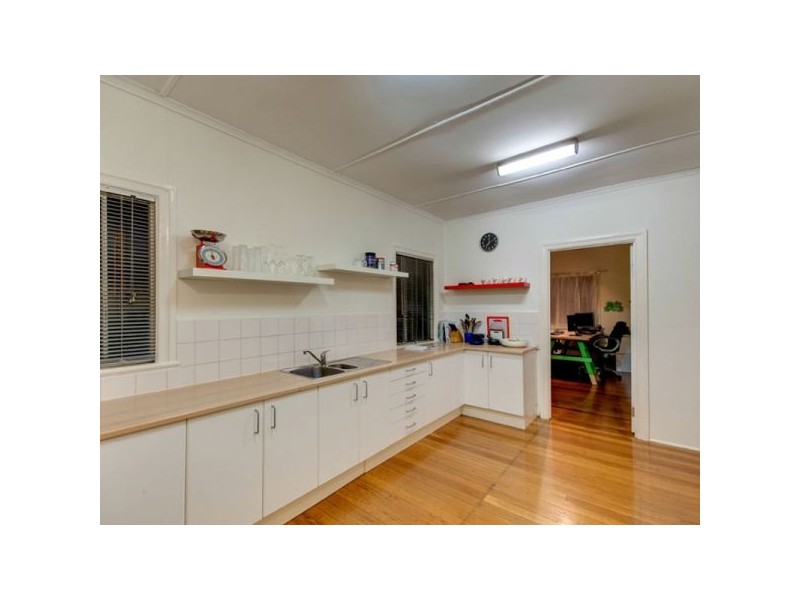 9 Dawson Parade, Keperra QLD 4054