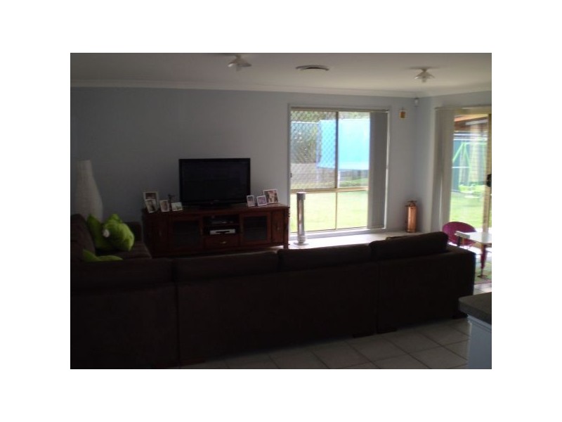 51 Kurrajong Drive, Warner QLD 4500