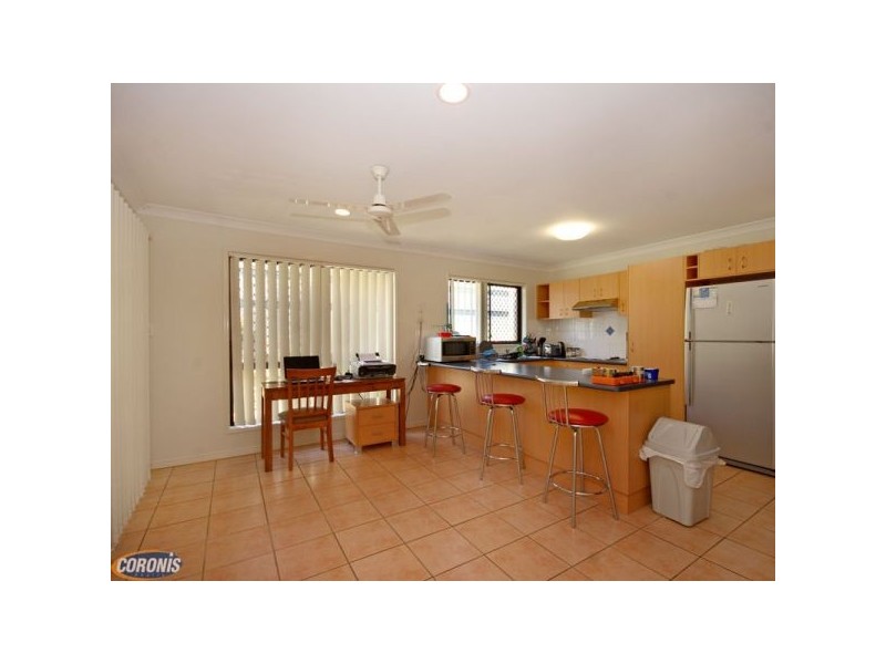 Rothwell QLD 4022