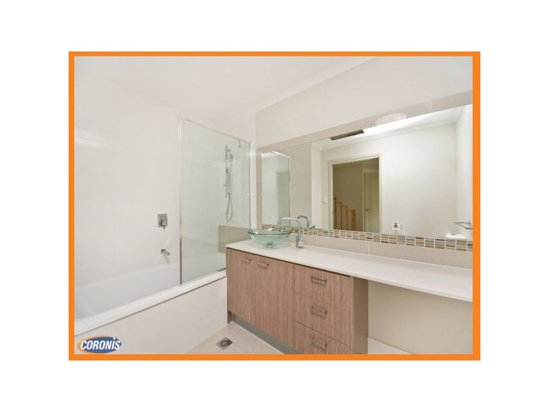 5-15 Ames Street, Coorparoo QLD 4151