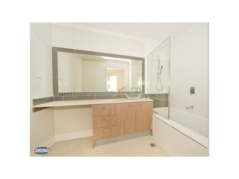 5-15 Ames Street, Coorparoo QLD 4151